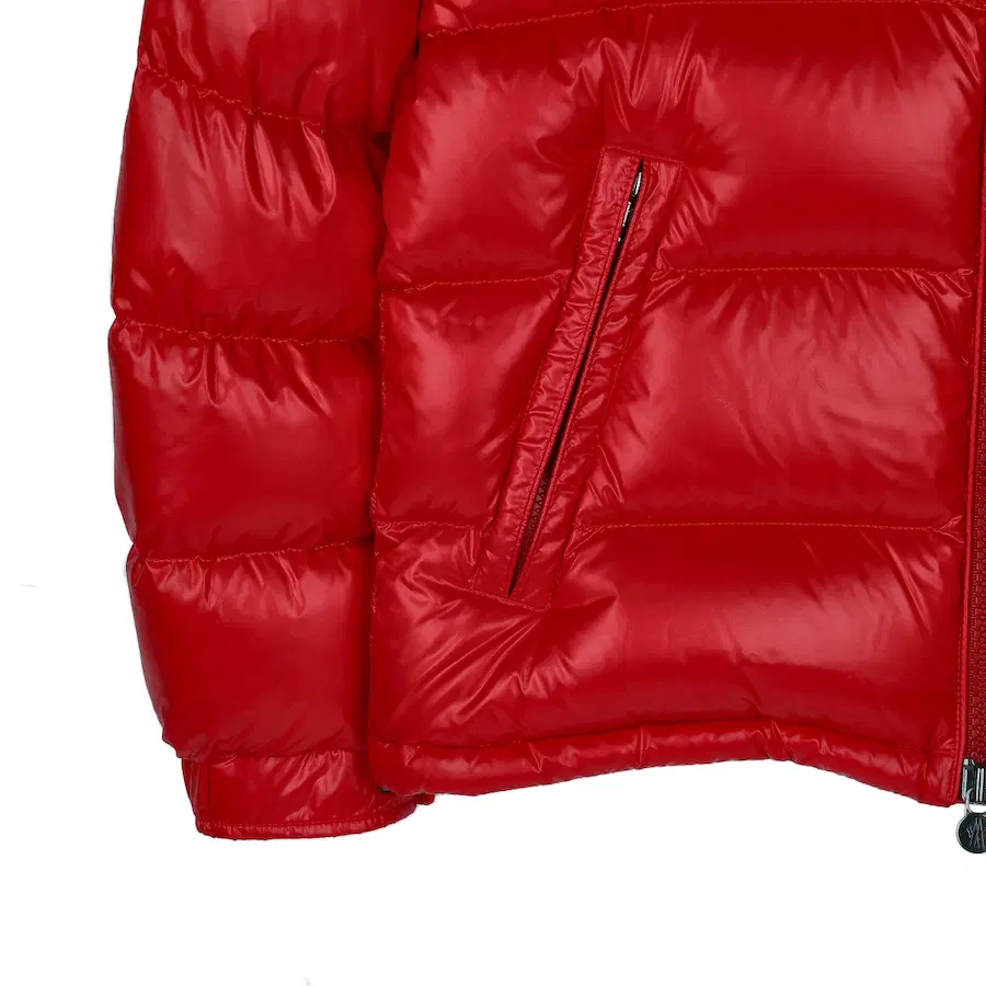 Moncler Maya 短款羽绒服