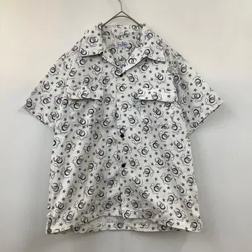 O.C CREW 오씨크루 말굽 패턴 오픈 카라 셔츠