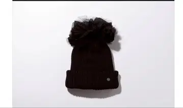 나오코 타카이 니트 모자