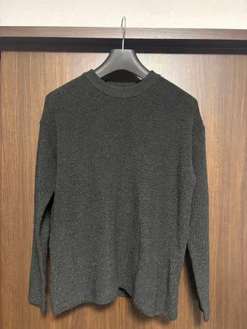 에디피스 크루넥 니트 스웨터