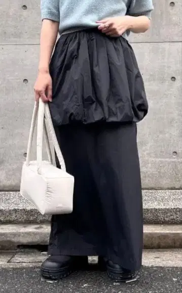 시착만 한 상품 AMOMENTO/아모멘토 DETACHABLE SKIRT