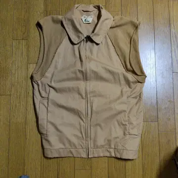 Motive 베이지 슬리브리스 베스트