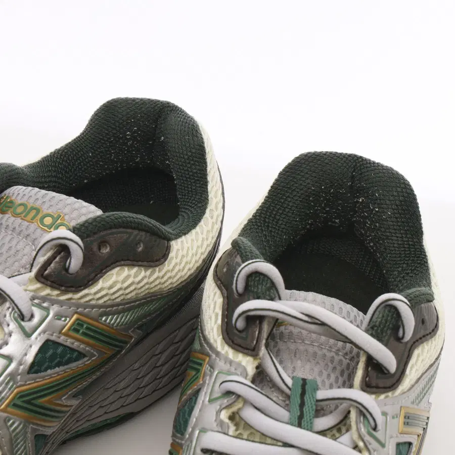 [275] New Balance x Aimé Leon Dore 860v2 绿色