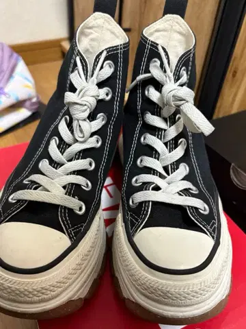 컨버스 올스타 트렉 웨이브 하이 블랙 23.0