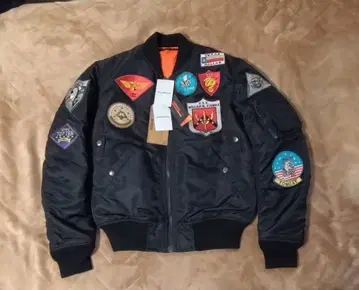 AVIREX MA-1 플라이트 자켓