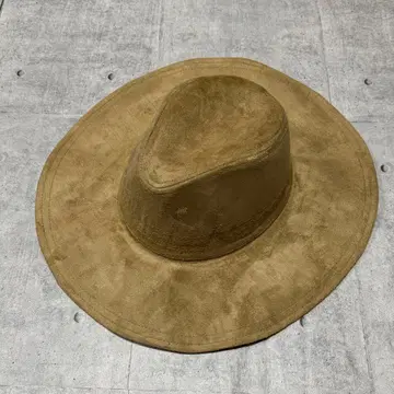 새상품 미사용 중절모 와이드 챙 모자 스웨이드 베이지