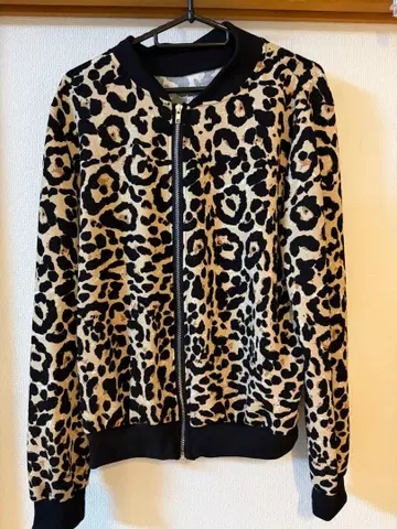 로카빌리 레오파드 무늬 플리스 집업 블루종