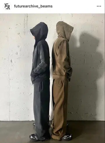 future archive fade 스웨트 팬츠