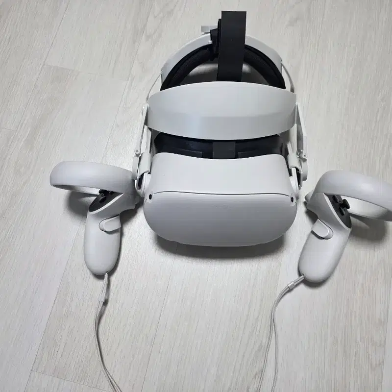 메타 퀘스트2 VR 256G 거의 새것 5회 미만 사용