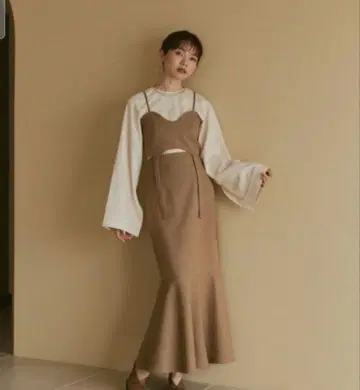 moi tytto 뷔스티에 머메이드 스커트 셋업