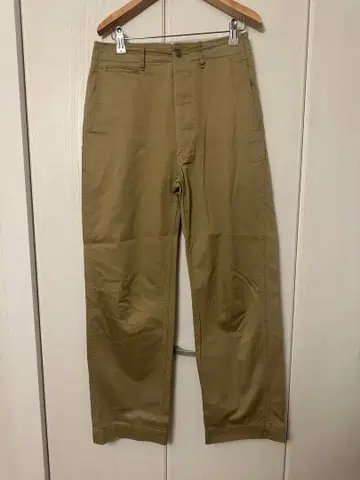 ANATOMICA 베이지 치노 팬츠