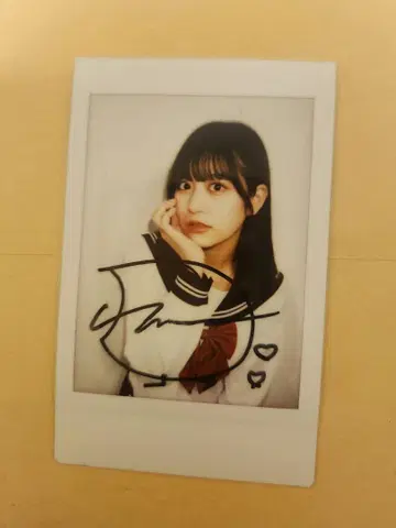 FRUITS ZIPPER 츠키아시 아마네 사인 폴라로이드