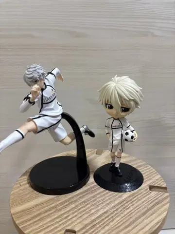 블루 록 나기 세이시로 피규어 세트