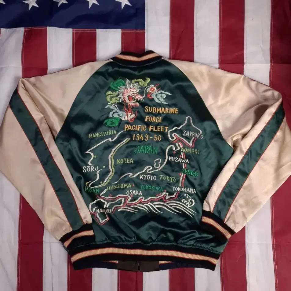 Zutomayo 5th Anniversary Mirror Tune Coach Jacket L on Bunjang