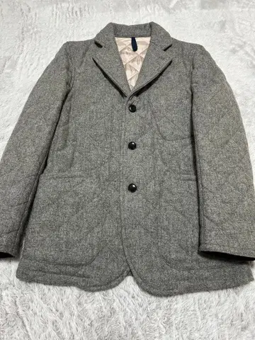 KATHARINE HAMNETT 그레이 퀼팅 자켓