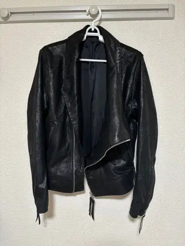 kmrii 코팅 레더 재킷