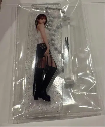 르세라핌 채원 키링 ACRYLIC KEYRING