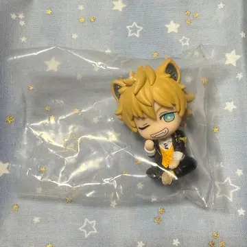 트위스티드 원더랜드 어깨 쿵 라기