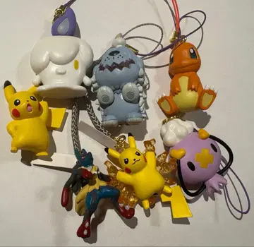 포켓몬 스트랩 마스코트 피카츄 루카리오 리자드 외 7종 세트