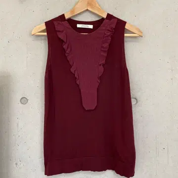 새상품급 도로시 슈마허 슬리브리스 니트 티셔츠 실크