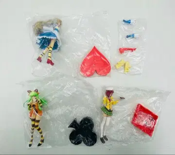 코드기어스 반역의 를르슈R2 DX 피규어 IN WONDERLAND