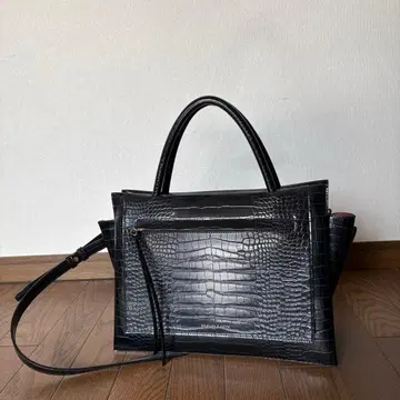 찰스앤키스 블랙 크로커다일 패턴 토트백