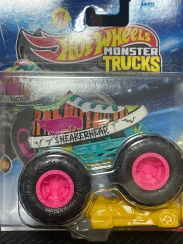 핫휠 몬스터 트럭 스니커즈 헤드 레오파드 새상품 미사용