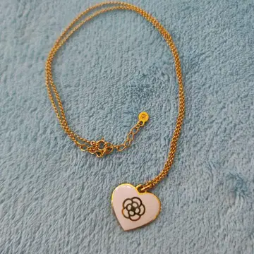 하트형 에나멜 목걸이