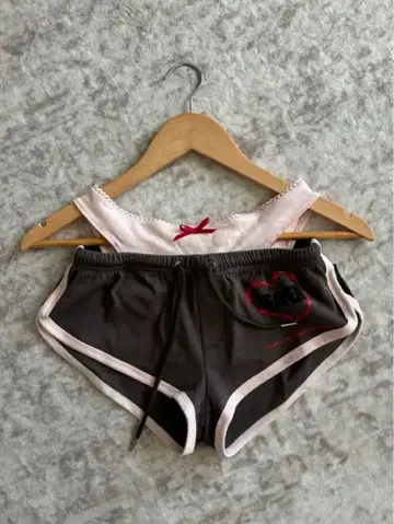 heaven by marc jacobs 숏팬츠 S