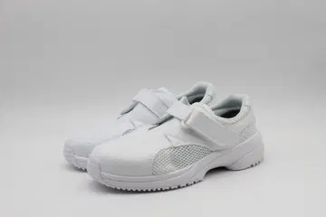 66 새상품 MIDORI 케어 세이프티 간호사 신발(22.5cm)