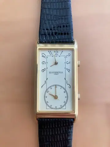 BARBERA 쿼츠 손목시계 직사각형 화이트