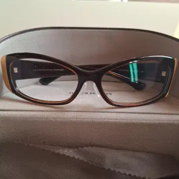 OLIVE PEOPLE 브라운 스퀘어 패션 안경