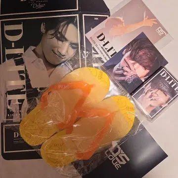 BIGBANG 대성 D'slove 혜택 비치 샌들, 버튼 플레이어 외