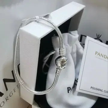 PANDORA 실버 하트 참 팔찌