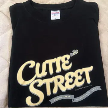 CUTIE STREET 로고T셔츠 ( M 사이즈 )