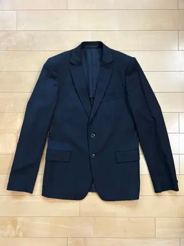 어태치먼트 자켓