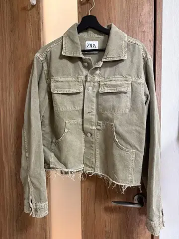 Zara 카키 프린지 밑단 데님 자켓