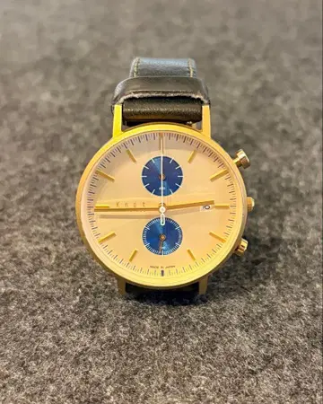 knot 크로노그래프 골드 x 네이비