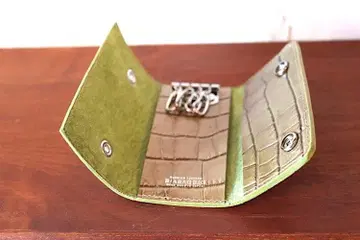 BIABAGGIO 카키 악어 엠보싱 4연 가죽 키케이스 k2203