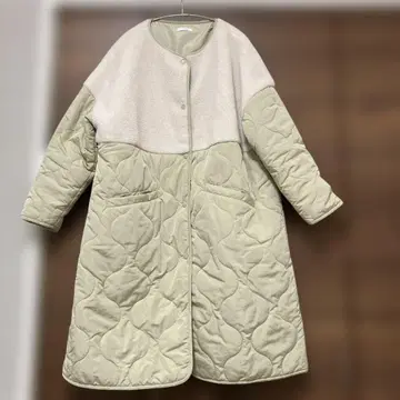 어반 리서치 보아 절개 퀼팅 자켓 롱