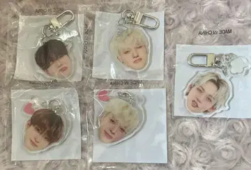 treasure 희로애락 키링 얼굴 아크릴 키링 가챠 묶음 판매 아사히