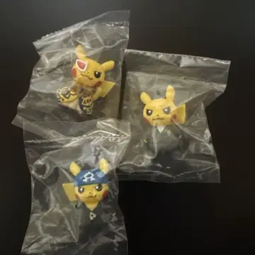 피카츄 보스 놀이 가챠 피규어