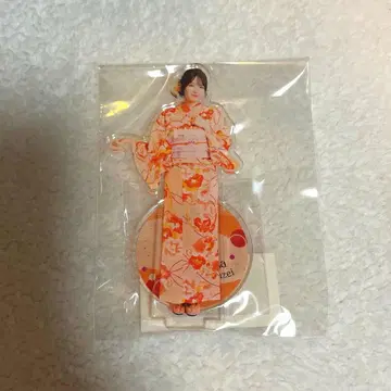 FRUITS ZIPPER 진세이 스즈카 스키복권 B상 아크릴 스탠드