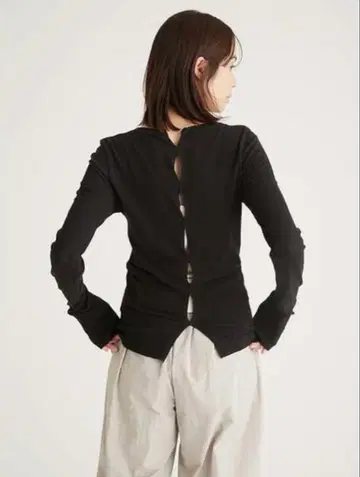 emmi 에미 2way 슬라브 천축 상의 블랙