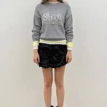 sinoon Rose Frill Mini Skirt (Black) | 브랜드 중고거래 플랫폼