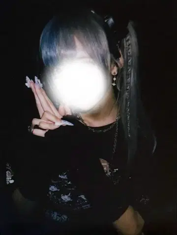 러브시크 하야테 폴라로이드