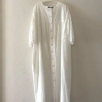 늑대와 올빼미 화이트 원피스 7부 소매