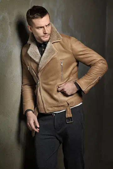 BRUNELLO CUCINELLI 무스탕 자켓 M 사이즈