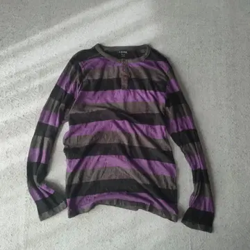 보더 헨리넥 롱 슬리브 퍼플 x 브라운 L 2