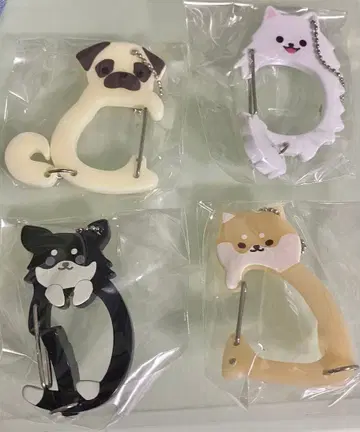 가챠가챠 시이푸라 꼬리 흔들흔들 강아지 카라비너 시바견 시바 포메 퍼그